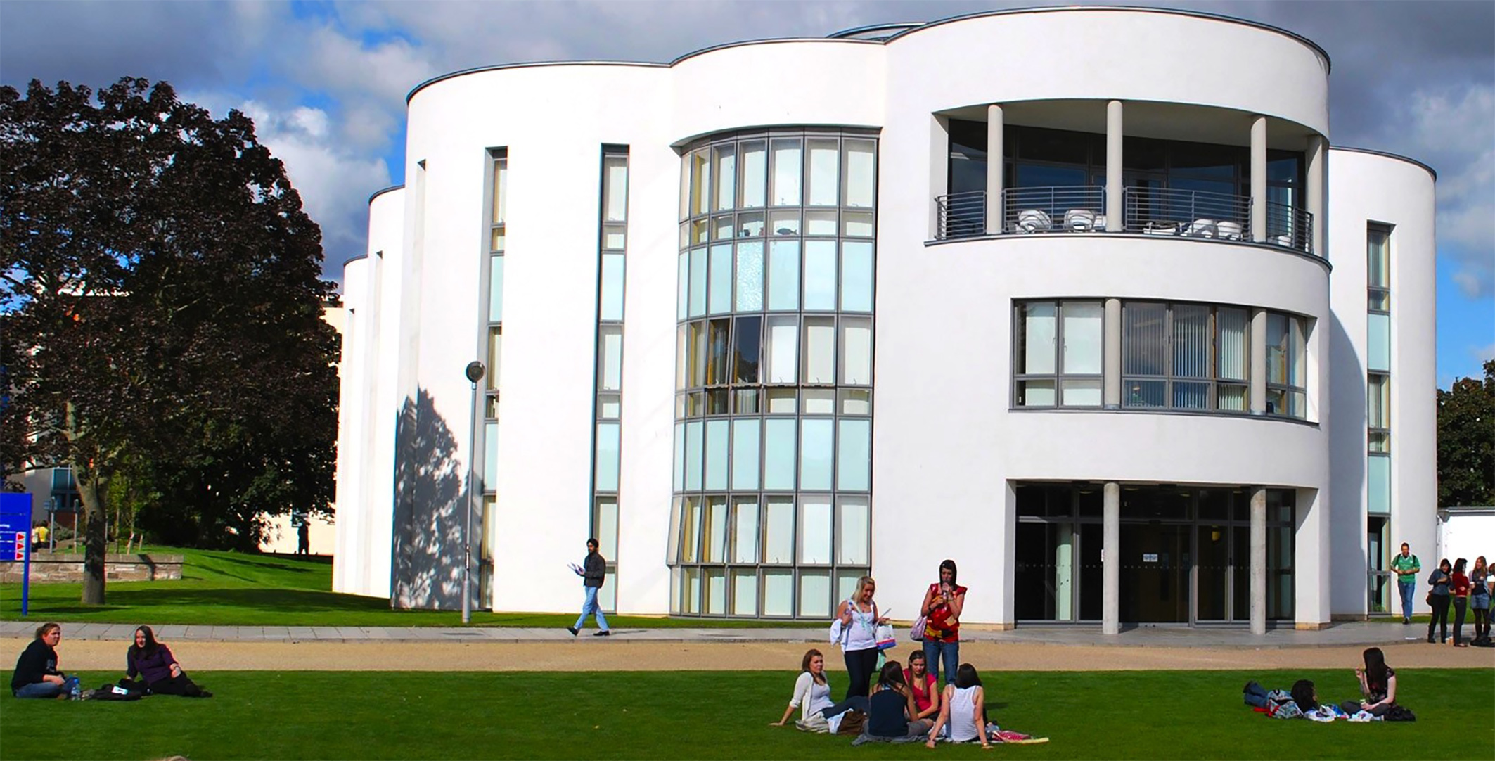 PhD studentship positions